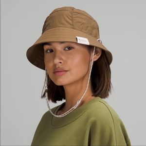 Lululemon bucket hat M/L